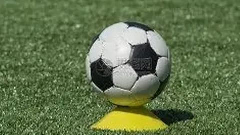 24岁偶像公开恋情声明分手，澄清出轨谣言